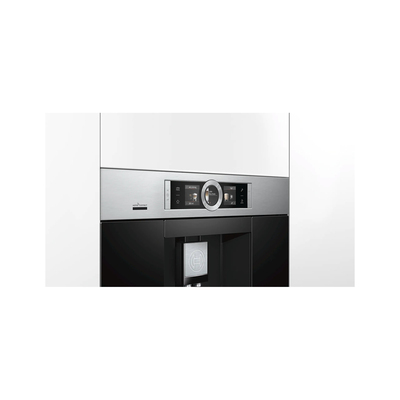 Bosch Vgradni popolnoma avtomatski kavni aparat CTL636ES6 srebrno-črna