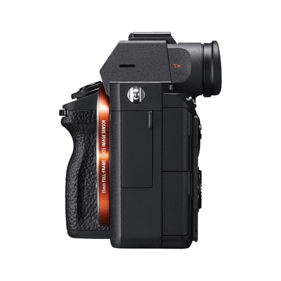 Sony Fotoaparat Alpha 7 III (ILCE7M3KB.CEC) in objektiv z zoomom 28-70mm črna