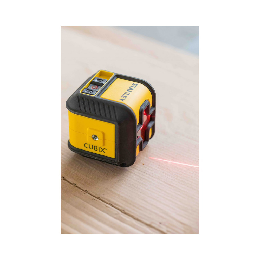 Stanley Samoizravnalni križni laser CUBIX (STHT77498-1)